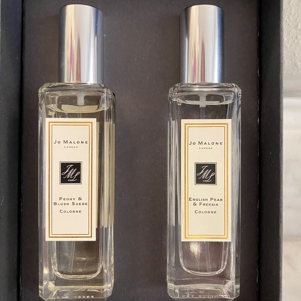 Jo Malone Peony & Blush Suede and English & Freesia gift set.1 Fluid oz each.